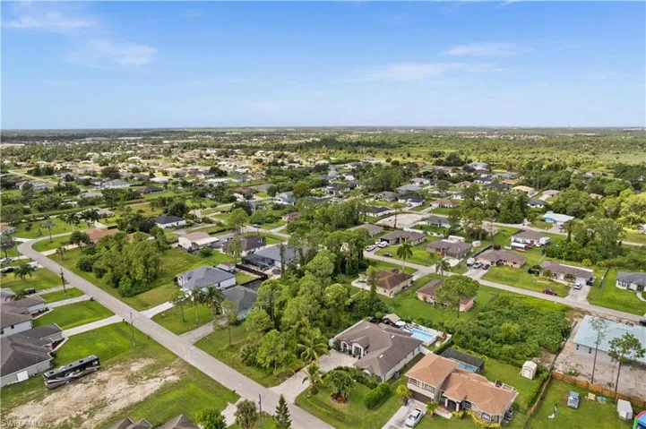 1019  Alaska  AVE, Lehigh Acres, FL 33971
