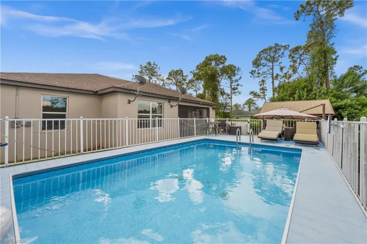 1019  Alaska  AVE, Lehigh Acres, FL 33971