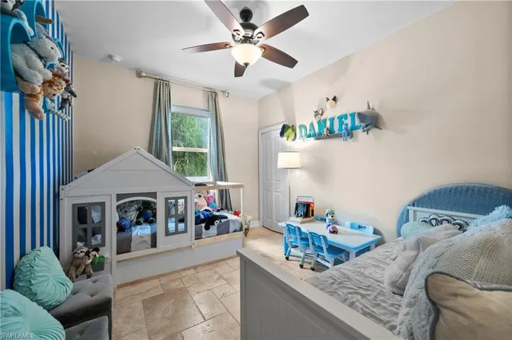 1019  Alaska  AVE, Lehigh Acres, FL 33971