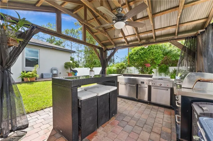 1019  Alaska  AVE, Lehigh Acres, FL 33971