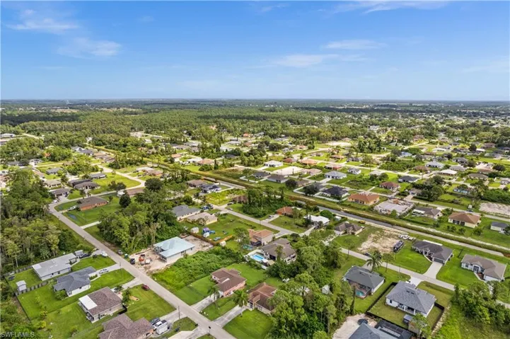 1019  Alaska  AVE, Lehigh Acres, FL 33971