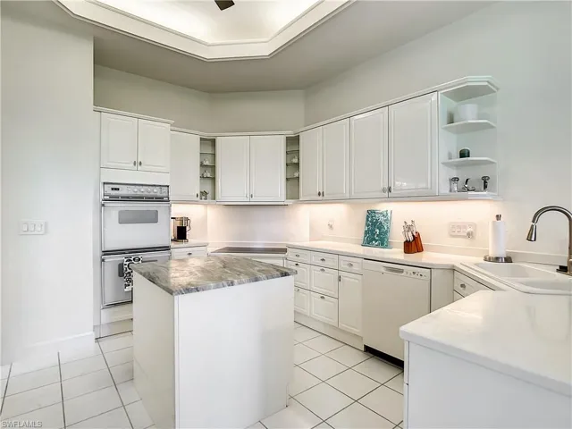 21 Casa Mar Ln 21, Naples, Florida 34103