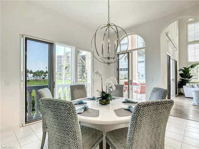 21 Casa Mar Ln 21, Naples, Florida 34103