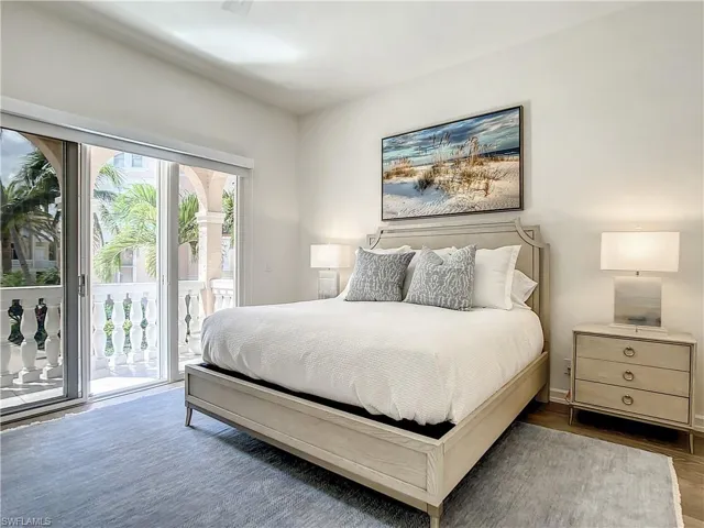 21 Casa Mar Ln 21, Naples, Florida 34103