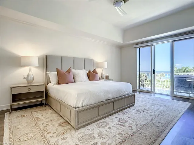 21 Casa Mar Ln 21, Naples, Florida 34103