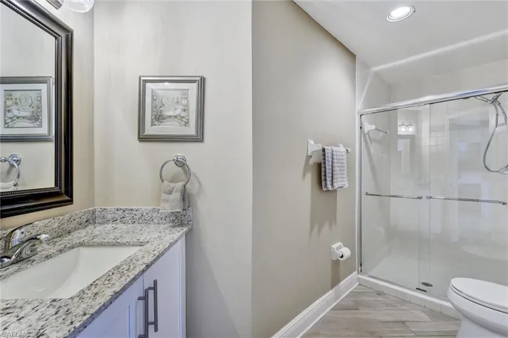 453 Countryside Dr, Naples, Florida 34104