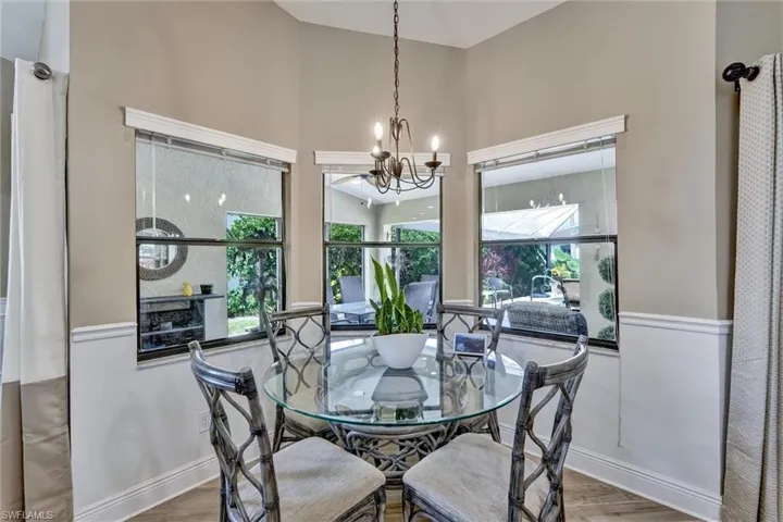 453 Countryside Dr, Naples, Florida 34104