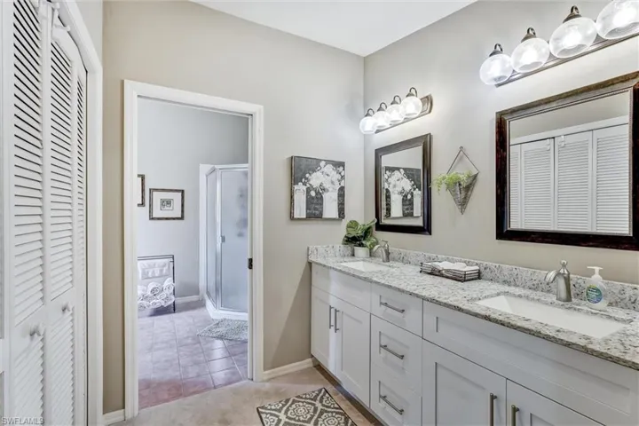 453 Countryside Dr, Naples, Florida 34104