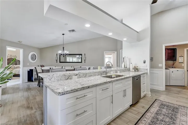 453 Countryside Dr, Naples, Florida 34104