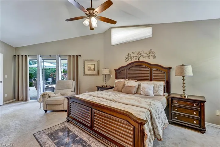 453 Countryside Dr, Naples, Florida 34104