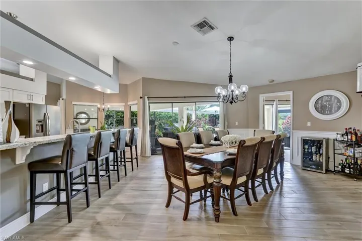 453 Countryside Dr, Naples, Florida 34104