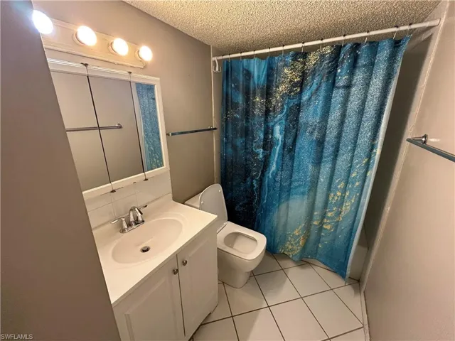 3704 Broadway 101, Fort Myers, Florida 33901