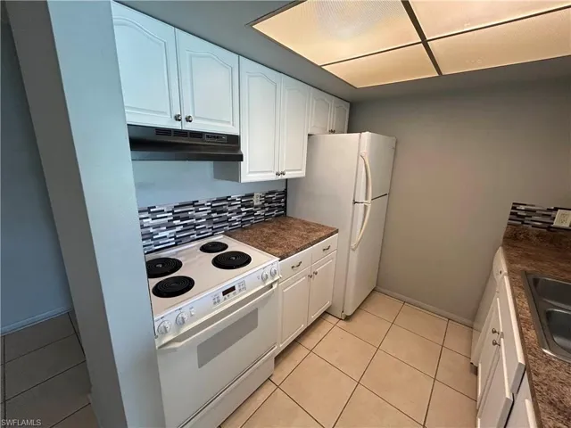 3704 Broadway 101, Fort Myers, Florida 33901