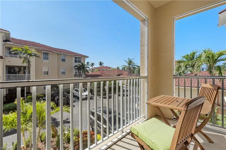 screened lanai