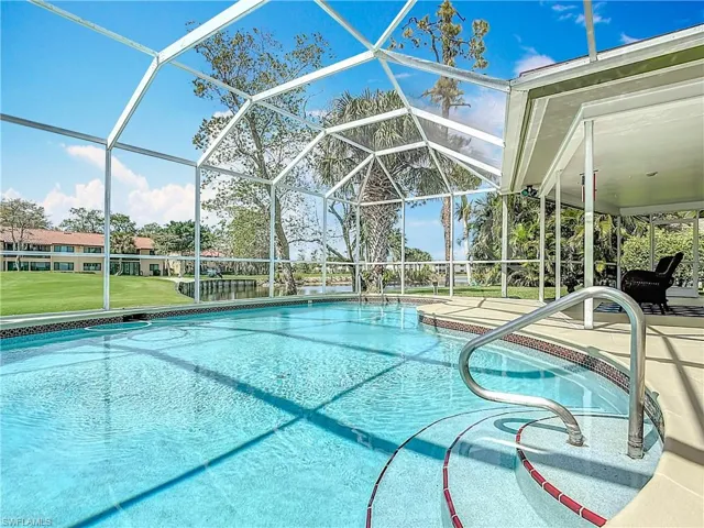 4364  Beechwood Lake  DR, Naples, FL 34112
