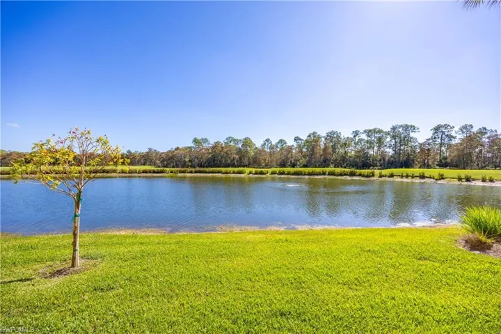 3760 Sawgrass Way 3514, Naples, Florida 34112