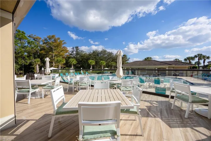 3760 Sawgrass Way 3514, Naples, Florida 34112