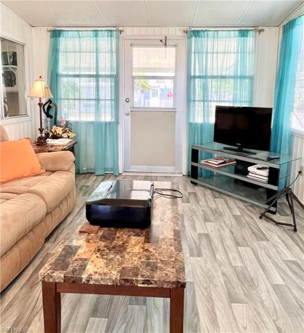 5321  Forest Park  DR, North Fort Myers, FL 33917
