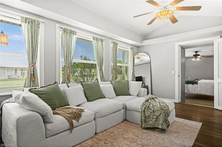 12071 Palm Dr, Fort Myers, Florida 33908