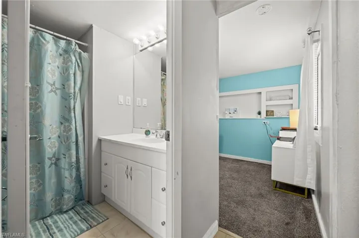 12071 Palm Dr, Fort Myers, Florida 33908