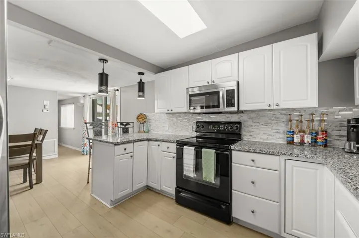 12071 Palm Dr, Fort Myers, Florida 33908