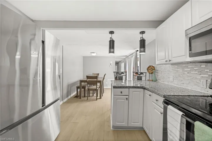 12071 Palm Dr, Fort Myers, Florida 33908