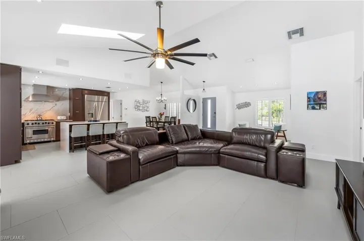 3631 1st Ave Nw, Naples, Florida 34120