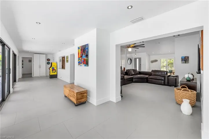 3631 1st Ave Nw, Naples, Florida 34120