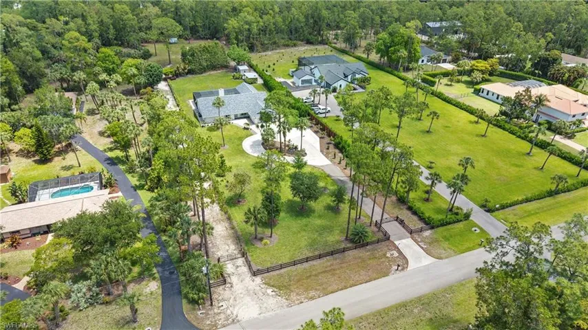 3631 1st Ave Nw, Naples, Florida 34120