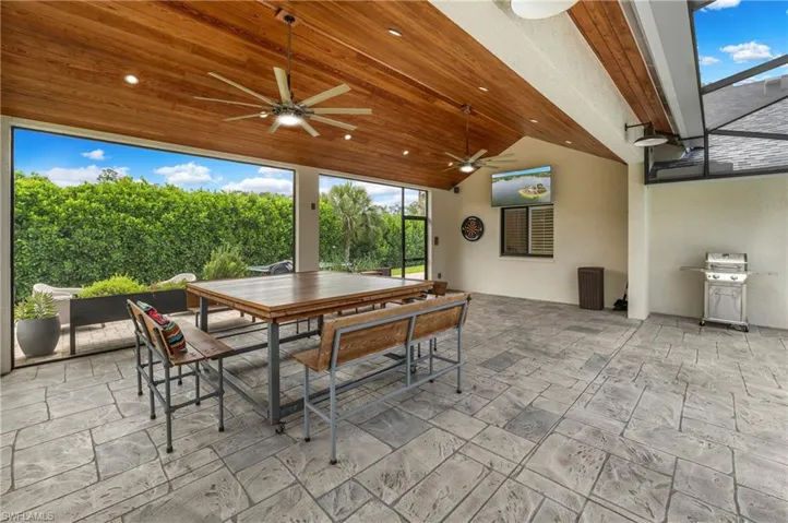 3631 1st Ave Nw, Naples, Florida 34120