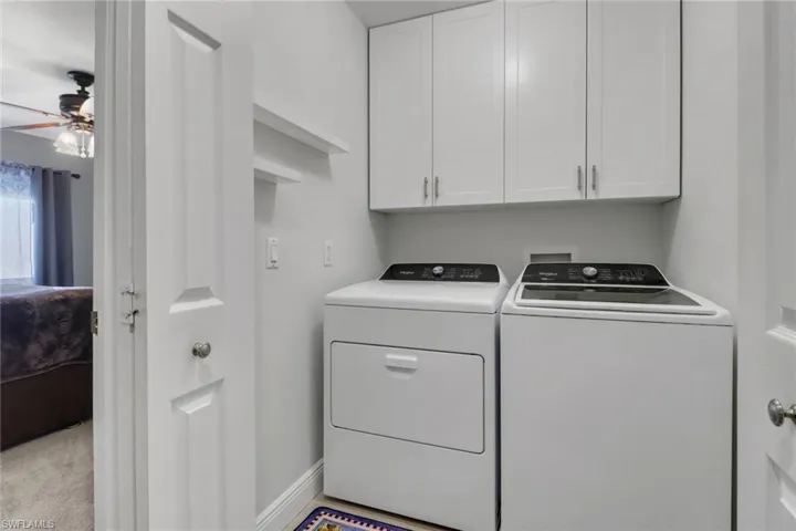 2542 Sw 37th St, Cape Coral, Florida 33914