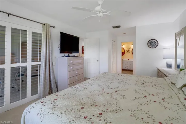 316  Foxtail  CT, Naples, FL 34104