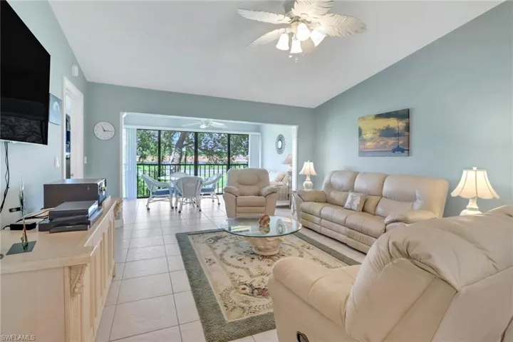 316  Foxtail  CT, Naples, FL 34104