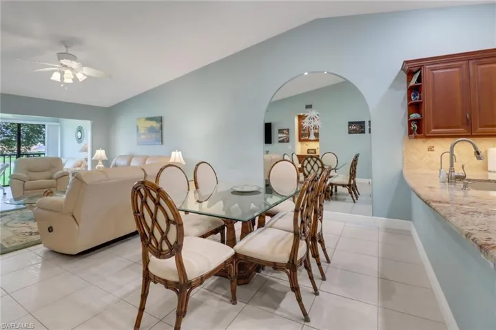 316  Foxtail  CT, Naples, FL 34104