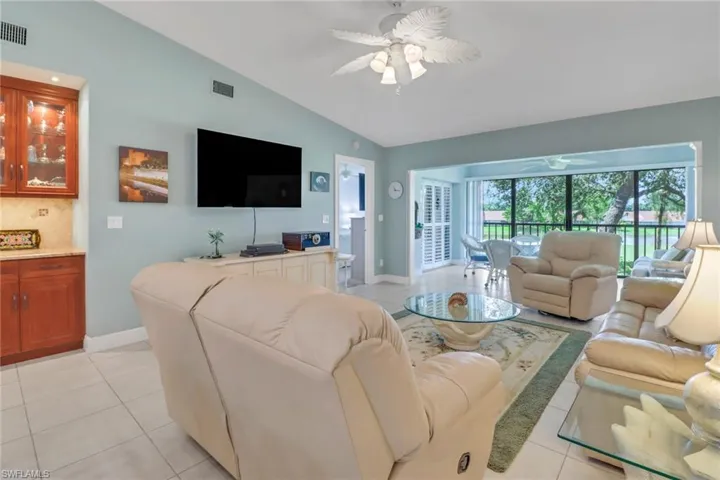 316  Foxtail  CT, Naples, FL 34104
