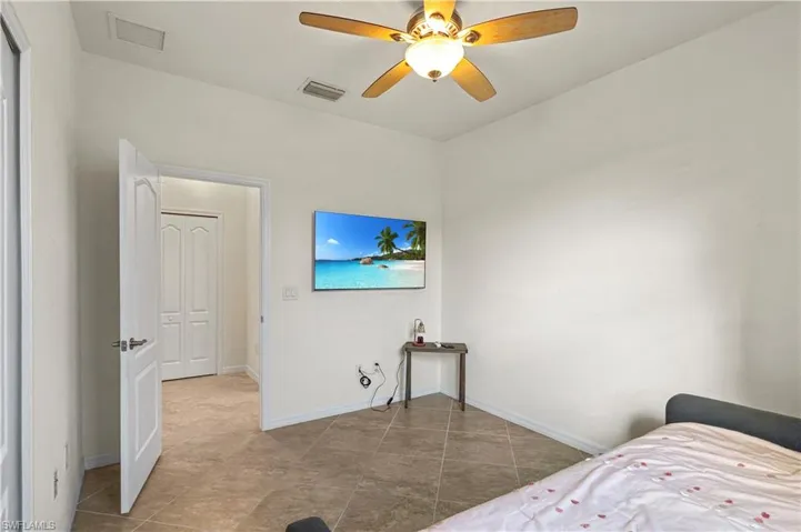 14107 Vindel Cir, Fort Myers, Florida 33905