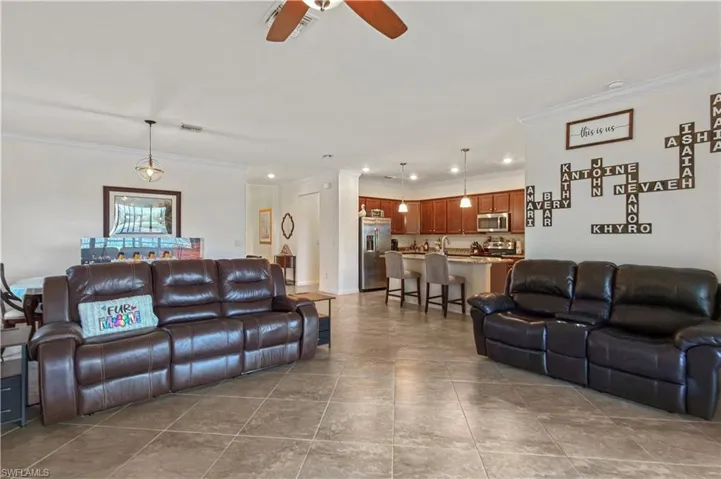 14107 Vindel Cir, Fort Myers, Florida 33905