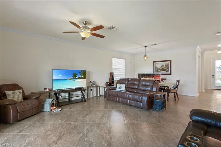14107 Vindel Cir, Fort Myers, Florida 33905