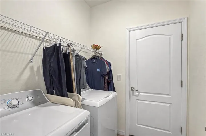 14107 Vindel Cir, Fort Myers, Florida 33905
