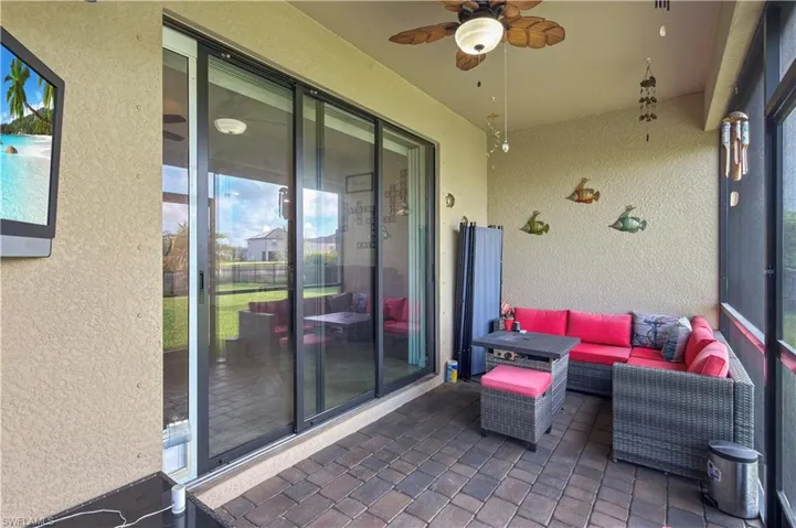 14107 Vindel Cir, Fort Myers, Florida 33905