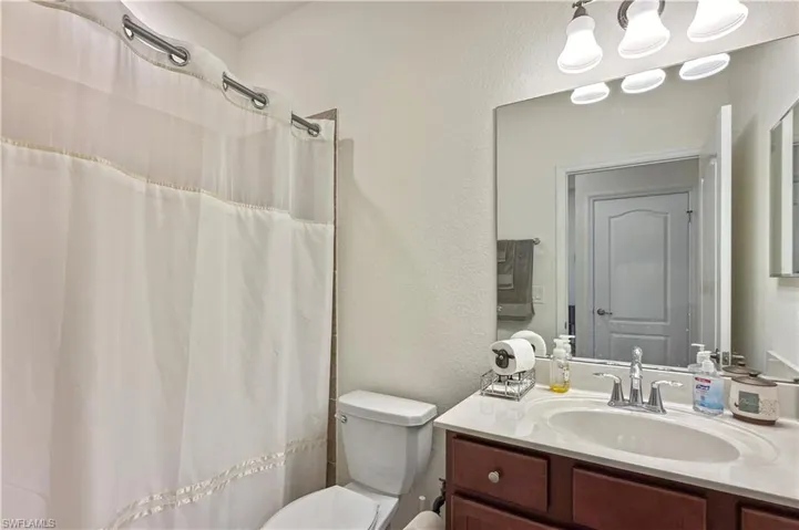 14107 Vindel Cir, Fort Myers, Florida 33905