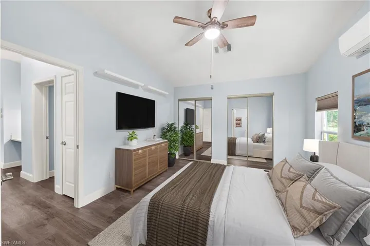 Vaulted ceiling with a ceiling fan