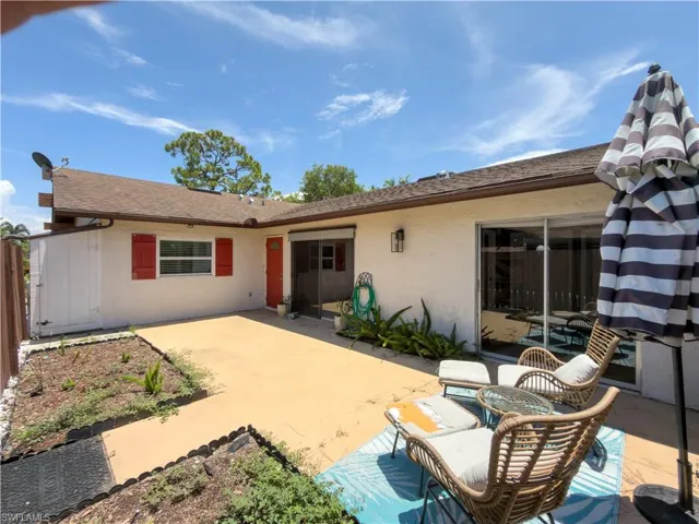 5638 Foxlake Dr, North Fort Myers, Florida 33917
