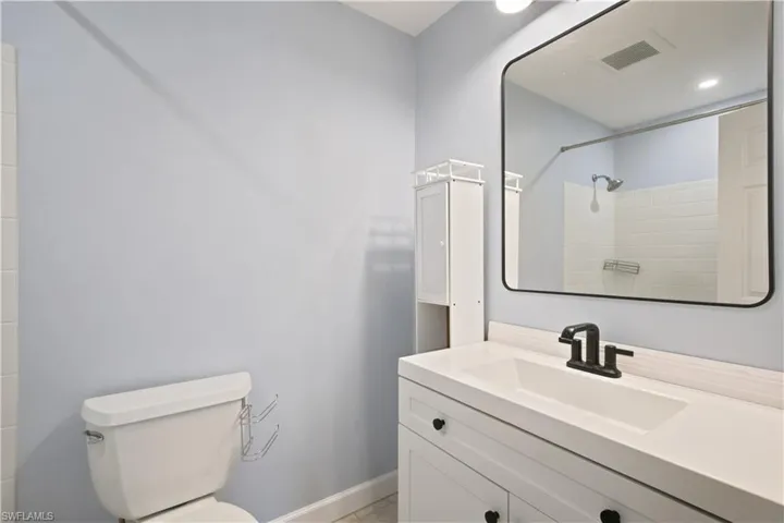 5638 Foxlake Dr, North Fort Myers, Florida 33917
