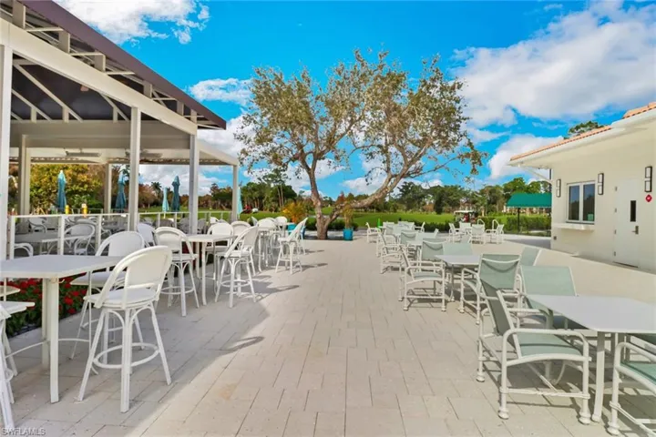 1001 Foxfire Ln 109, Naples, Florida 34104