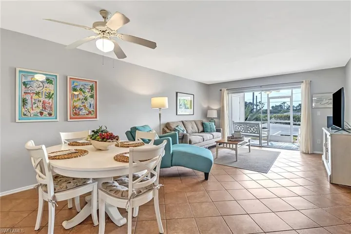 1001 Foxfire Ln 109, Naples, Florida 34104