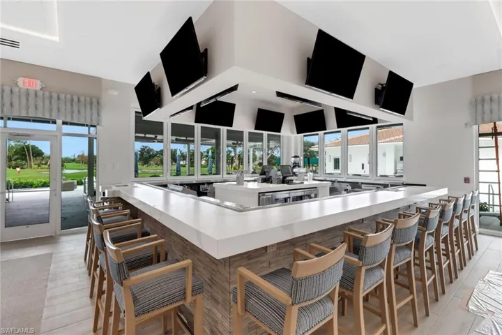 1001 Foxfire Ln 109, Naples, Florida 34104