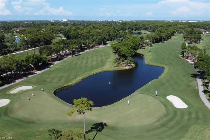 1001 Foxfire Ln 109, Naples, Florida 34104