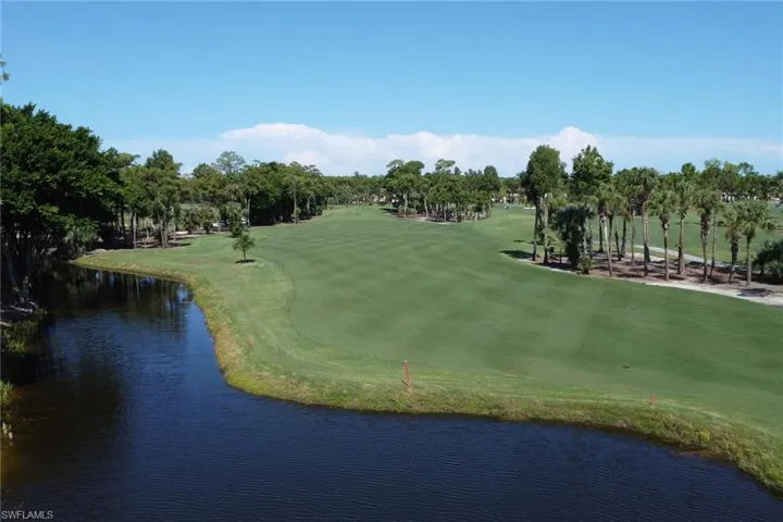 1001 Foxfire Ln 109, Naples, Florida 34104