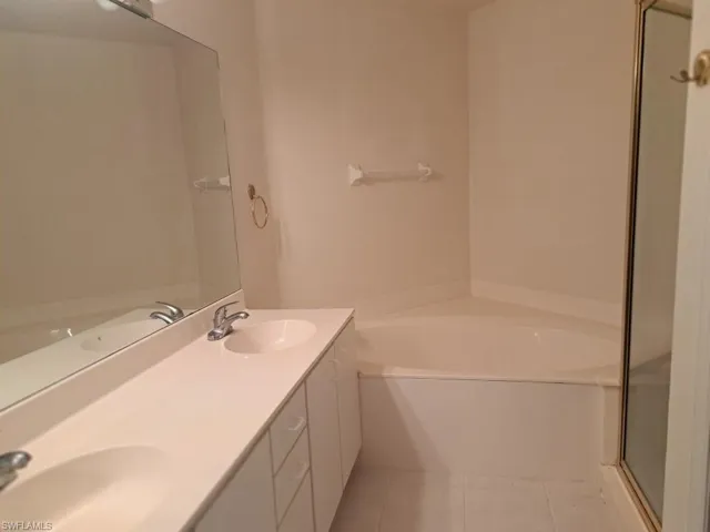 15037  Tamarind Cay  CT, Fort Myers, FL 33908